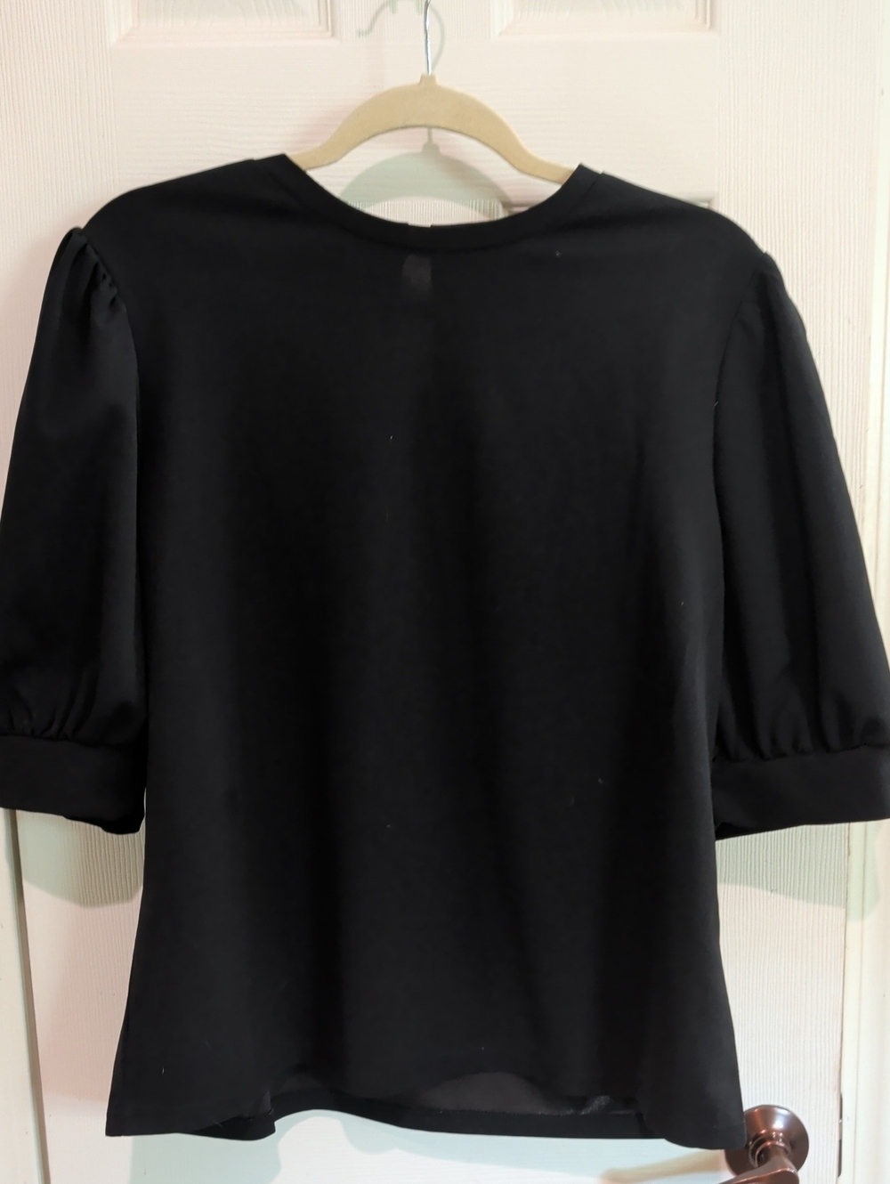 Source Unknown Black Puff Sleeve Top